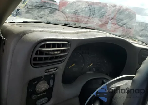 2000 Oldsmobile Bravada из США, поврежденный, VIN 1GHDT13W8Y2229356